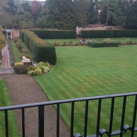 Sutton Hall Resort Thirsk Eksteriør billede