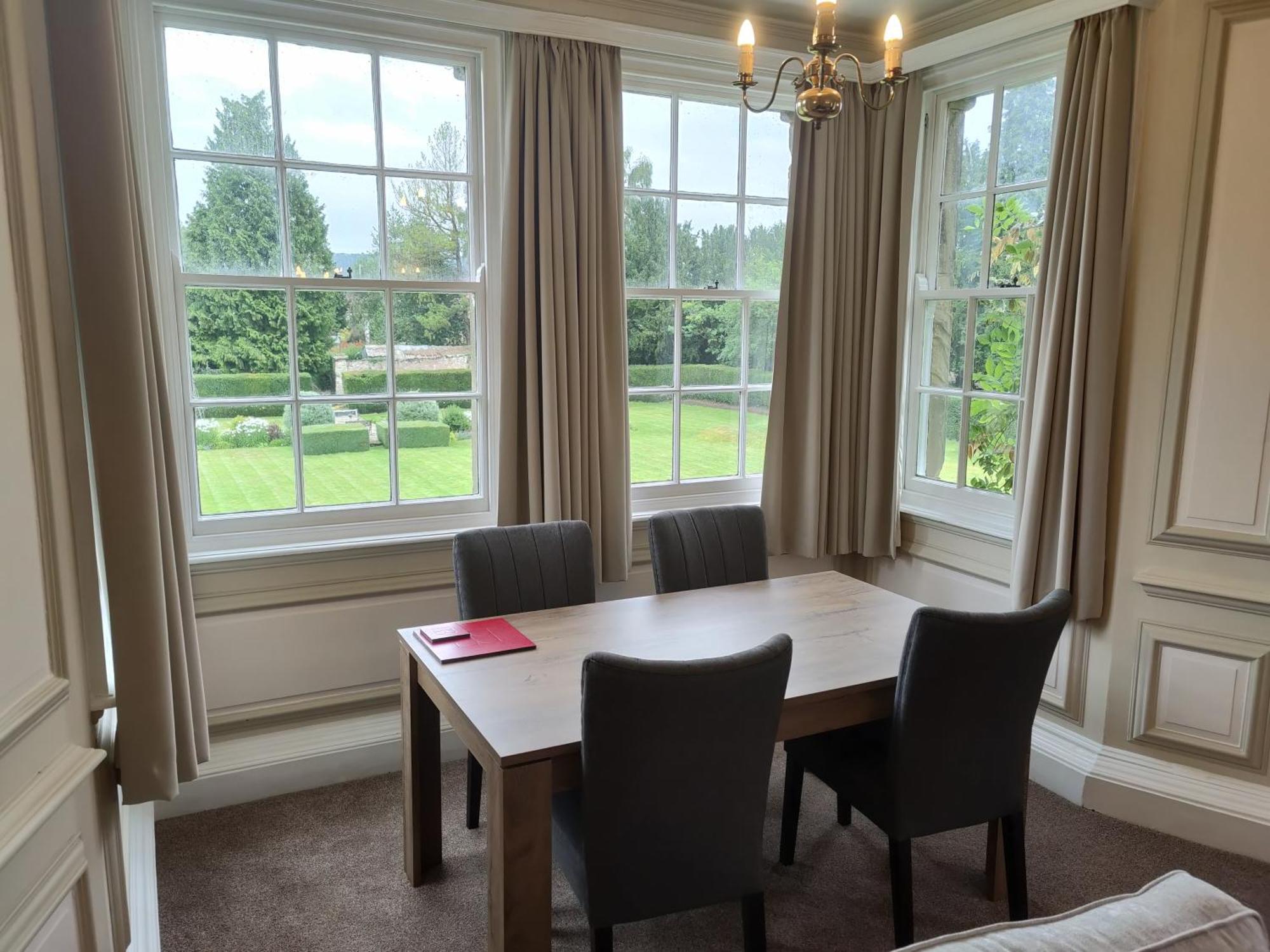 Sutton Hall Resort Thirsk Værelse billede